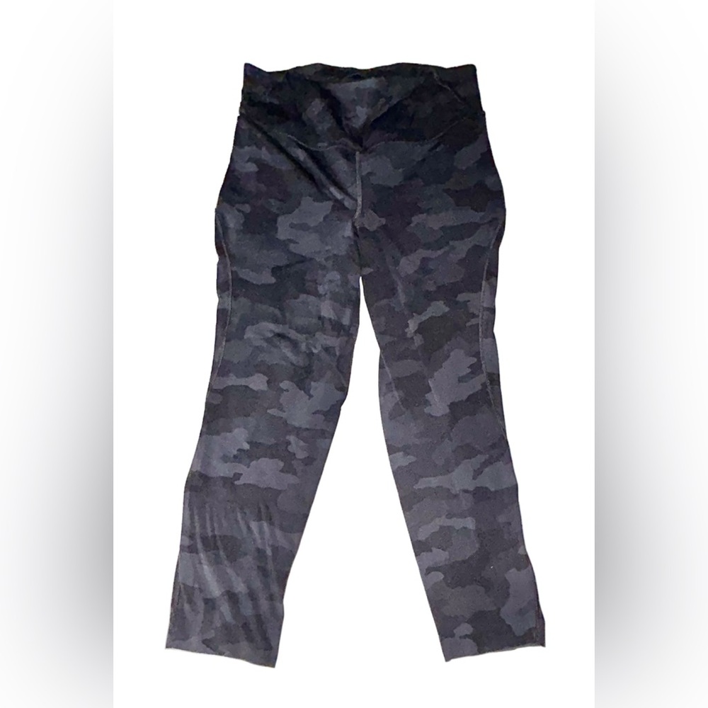 Lululemon Black Camo Leggings Women’s Size 10